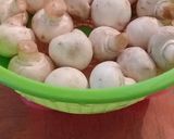 Foto del paso 3 de la receta: Albóndigas res/cerdo con champiñones en salsa de chipotle