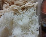 Foto langkah ke 4 dari resep Chicken Pho (Pho Ga).