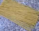 Une image de l'étape 1 de Spaghetti au thon.