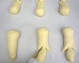 A picture of step 4 of Sea Otter White Roll Bread.
