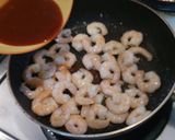 A picture of step 5 of Simple Chili Shrimp with Boiled Shrimp.