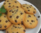 Foto langkah ke 9 dari resep Vanila Chocochip Cookies.