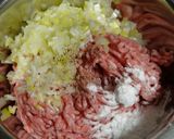 A picture of step 2 of Minced Pork Sweet and Salty Teriyaki Tsukune Patties.