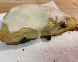 Foto del paso 12 de la receta: “SCONES” con frutos rojos y chips de chocolate blanco!!