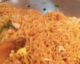 Foto langkah ke 5 dari resep Pad Thai.