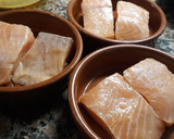 Foto del paso 3 de la receta: Salmón al horno con naranja y limón
