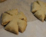 A picture of step 4 of Soft and Sweet Walnut Bread.