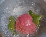 A picture of step 14 of Spinach Beets Ravioli with Minced Mushroom in Bachmel Sauce.