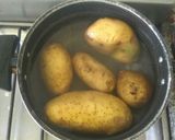 Foto del paso 1 de la receta: Ñoquis caseros con salsa