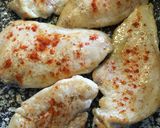 Sajtos-tejfölös csirkemell recept fázis 2 fotója
