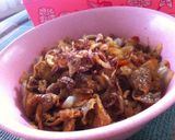 Foto langkah ke 7 dari resep Tumis telur dadar + kolbis (simple & insyaAllah enak).