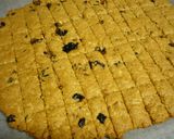 A picture of step 6 of Macrobiotic Granola Bar.