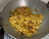 A picture of step 4 of Seyal chapati.