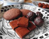 A picture of step 9 of Dense Earl Grey Flavored Chocolate Truffles.