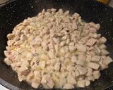 Csirkés-gombás rizottó recept fázis 3 fotója