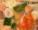 Foto langkah ke 7 dari resep Telur Ceplok Tahu Kuah (Porsi rame-rame).