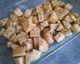 A picture of step 4 of Garlic and Herb Roasted Potatoes.