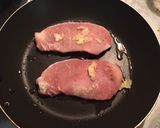 Fokhagymás dubarry sertésszelet (keto) burgonyapürével (nem keto) recept fázis 1 fotója