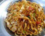 Foto langkah ke 6 dari resep Ifu Mie Goreng.
