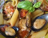 Foto del paso 3 de la receta: Pasta con Mejillones del Diablo