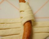 A picture of step 3 of Wiener Sausage Bread.