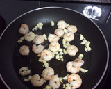 Foto del paso 2 de la receta: Calamares rellenos de champiñones y gambas