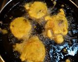 A picture of step 4 of Gujrati style Batata vada.