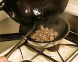 A picture of step 5 of Liver over Rice (Sweet & Salty Liver Stir-Fry).