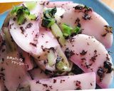 A picture of step 14 of Quick! [Turnip Salad with a Meaty Texture].
