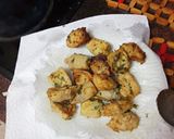 Foto del paso 8 de la receta: Guiso de judiones con cochino y alcachofas fritas
