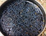 A picture of step 5 of Mango,berries fruit sago.