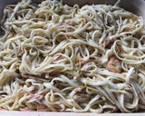 Foto del paso 8 de la receta: 135. Tallarines con salmón y gambas