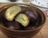 A picture of step 3 of The Basic Way to Boil Chestnuts.