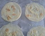 Foto langkah ke 4 dari resep 48. Almond Crispy.