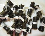 A picture of step 3 of Basic Kombu Maki Rolls.