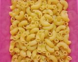 Foto langkah ke 1 dari resep Mac n Cheese (Eggless).