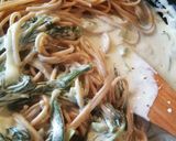 Medvehagymás mozarellás fitt spagetti recept fázis 6 fotója