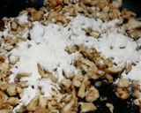 A picture of step 4 of Chicken flower buns.