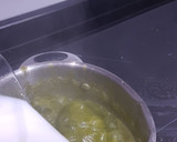 Foto del paso 6 de la receta: Salmón escalfado con crema de espinacas al coco