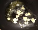 Foto del paso 1 de la receta: Repollitos de bruselas a la crema de ajillo con pastas