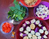 Foto langkah ke 1 dari resep Terong Ungu Tumis Rebon.