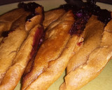 Foto del paso 2 de la receta: Quesadillas con queso feta y mermelada de arándanos