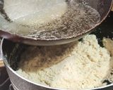 A picture of step 6 of Sooji ka jama halwa.