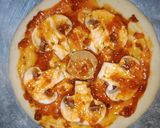 Foto langkah ke 4 dari resep Pizza Praktis.
