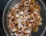 ડ્રાયફ્રુટ ચોકલેટ(Dryfruit chocolate recipe in gujarati) રેસીપી સ્ટેપ1ફોટો