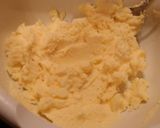 A picture of step 4 of Zee's Banana Nut Bread.
