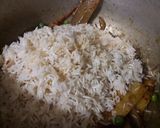 आलू-मटार पुलाव (pulav recipe in marathi) रेसिपी स्टेप 5 फोटो 