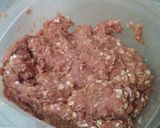 A picture of step 1 of Mini meatloaf!.