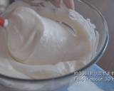 White Swiss Roll (Snow Cake Roll) Recipe Video recipe step 11 photo