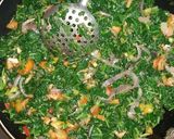 A picture of step 3 of Spinach sauce.